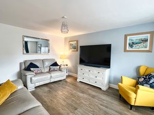 Photo 13- click for photo gallery